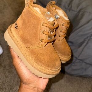 Toddler Ugg Neumel